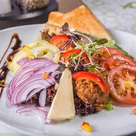 R31 Апартаменты Шарвар