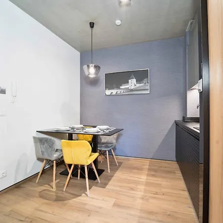 Апартаменты R31