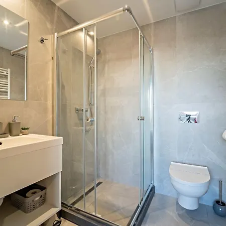 Family Apartment Sarvar